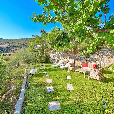 Sleeps 8 Pool Air Con Wifi *
